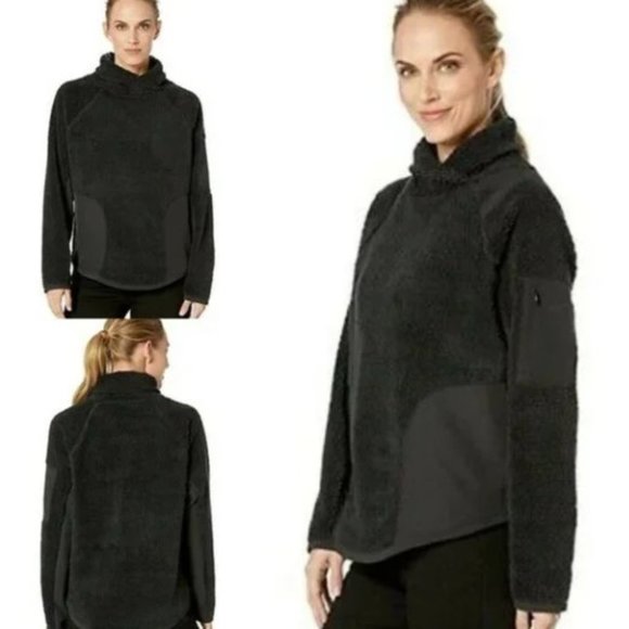 Nike Women's CJ5758-010 Sherpa Therma Fleece Training Sweater Size Small Black - Picture 1 of 9